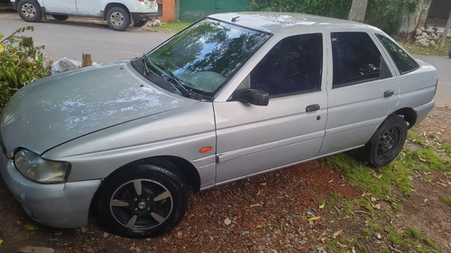 Ford Escort 1.8 Lx D Aa Plus