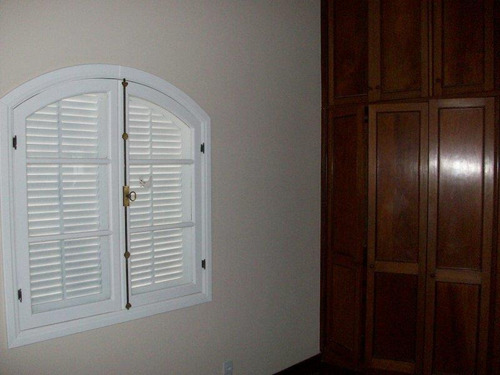 Imagem 24 de 26 de Casa 6 Comodos - 32
