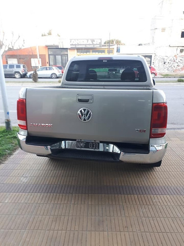 Imagen 4 de 9 de Volkswagen Amarok Highland 4x2 2014