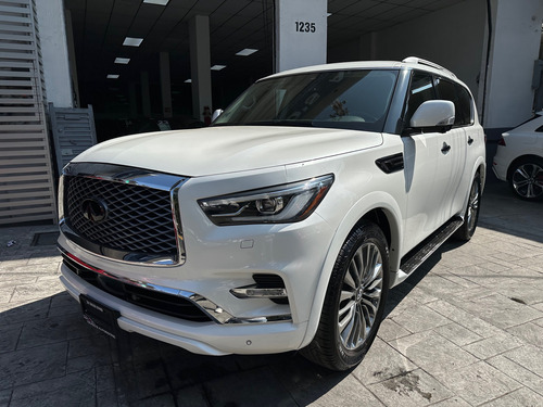 Infiniti QX80 5.6l Perfection 8 Pasajeros At