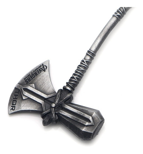 Llavero Stormbreaker Thor Avengers Thanos