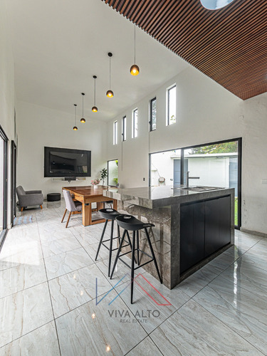 Casa Nueva De 1 Nivel En Fraccionamiento Con Alberca Y Jacuzzi_oaxtepec/ Cocoyoc Morelos