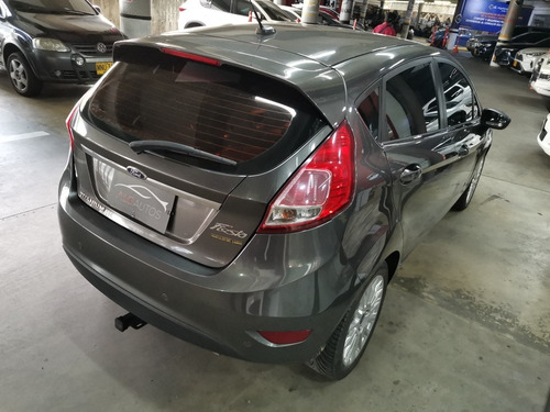 Ford Fiesta 2016 1.6 Hatchback Titanium