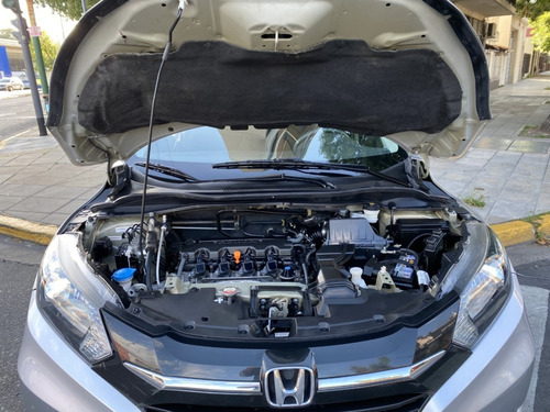 Honda Hrv Lx 1.8 Cvt Año 2016 Color Gris Plata As Automobili