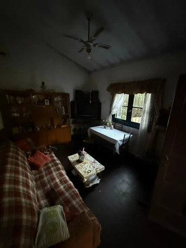 Se Venden 2 Casas En Lezica Mismo Padrón