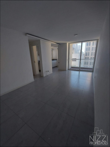 2 Amb + Cochera. Edificio St. Catherine's. Zona Guemes - Ref: 1504