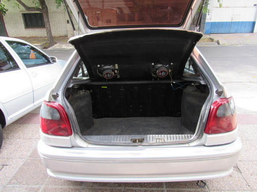 Volkswagen Pointer 1.8 Gli