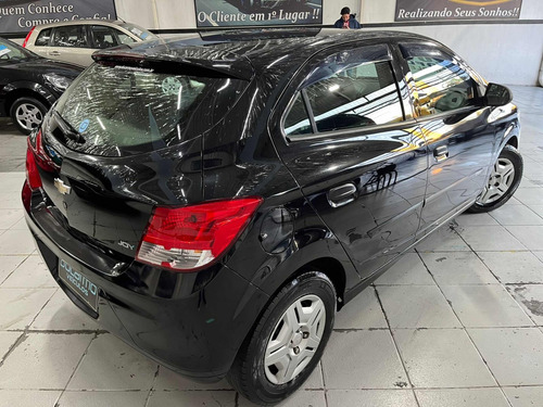 Chevrolet Onix 1.0 Joy 5p