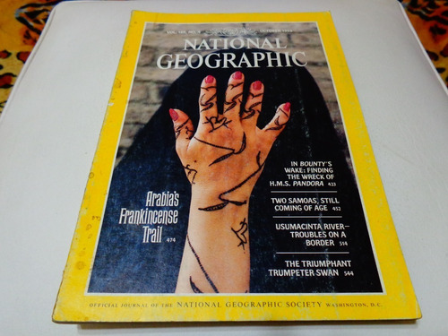 Revista National Geographic Octubre 1985 Ingles