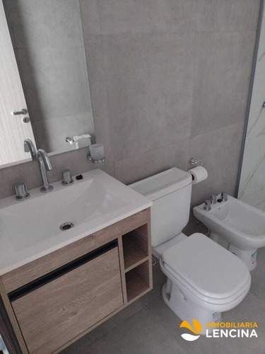 Imagen 12 de 18 de Departamento En Venta - 2 Dorm C/cochera - Centro