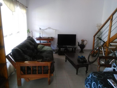 Imagen 4 de 7 de 49 Bis E 153 Y 154 Casa C/lote Propio