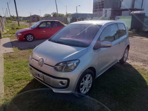 Volkswagen Up! 1.0 High Up! 75cv 3 p