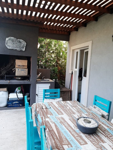 Imagen 26 de 29 de Casa En Venta En San Alfonso - Pilar Del Este