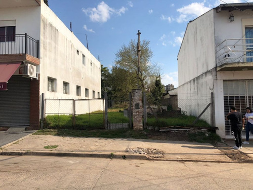 Lote Comercial, Importante Ubicación En El Centro De Los Cardales, Sobre Calle Pueyrredon