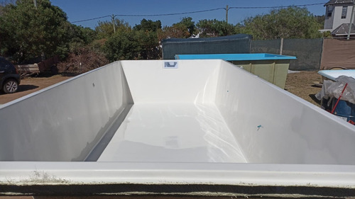 Piscina Fibra Modelo Chiavari (7.00m X 3.45m X 1.40m) Kit 02