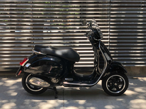 Vespa Súper 300 - Segundo Dueño - Radicada En Capital