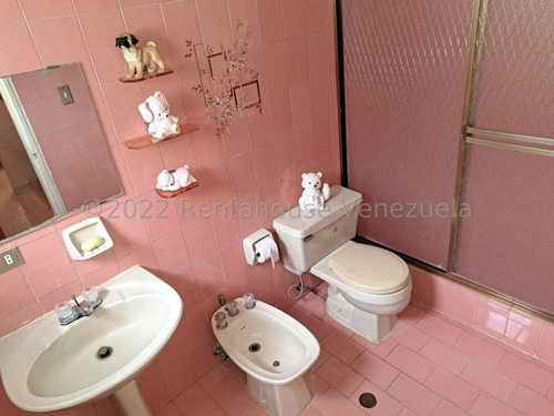 Imagen 10 de 18 de Hermosa E Iluminada Casa En Venta Las Marias Mls #23-15530