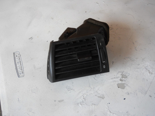 Imagen 1 de 3 de Vendo Ventanilla De Aire Acondicionado De Bmw 318i Año 1999