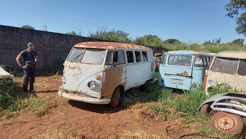 Imagem 17 de 21 de Volkswagen Kombi Corujinha Luxo Motor 1200cc Rarissima