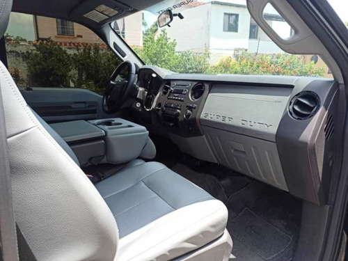 Imagen 4 de 8 de Ford F-250 Xl Superduty 2013 4x2 Automático