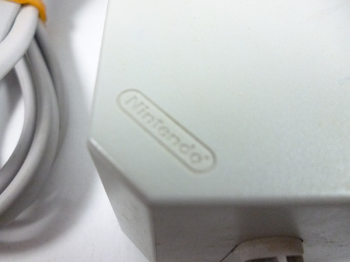 Fonte Original Nintendo Wii Japan Rvl 002 Jpn (Usado)