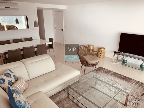 Vendo Unidad Penthouse Frente Al Mar- Ref: 505