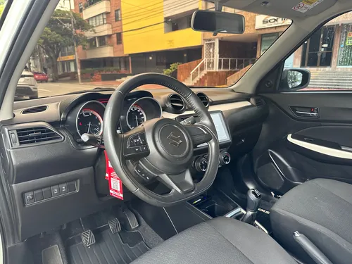 Suzuki Swift 1.2 Hybrid 2Wd