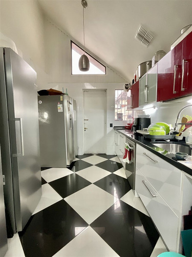 Casa En Venta Sin Comisión De 7 Dorm. En Las Condes