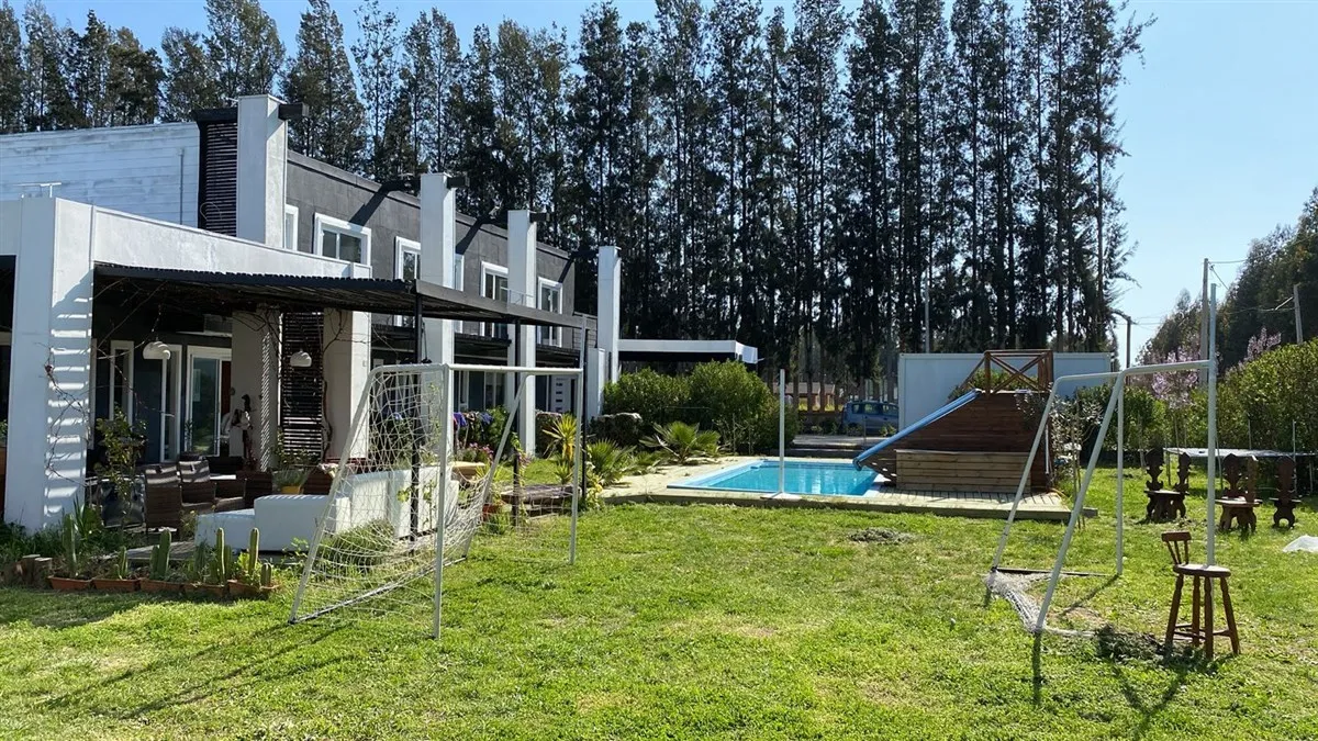 Imagen 2 de 30 de Casa En Arriendo De 10 Dorm. En Limache