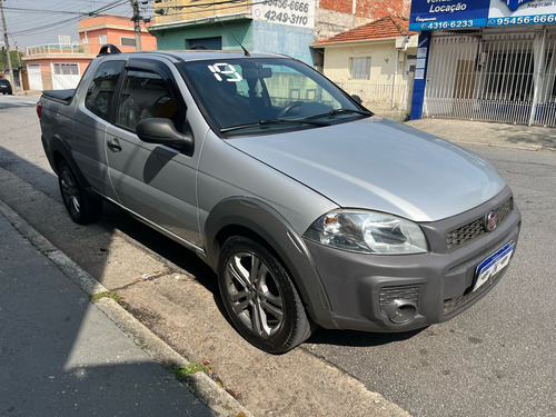 Fiat Strada 1.4 Hard Working Cab. Dupla Flex 3p