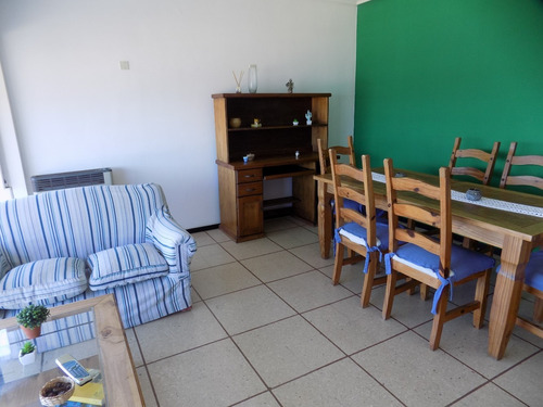 Imagen 11 de 21 de Excelente Departamento Frente Al Mar 3 Amb. Y Dependencia