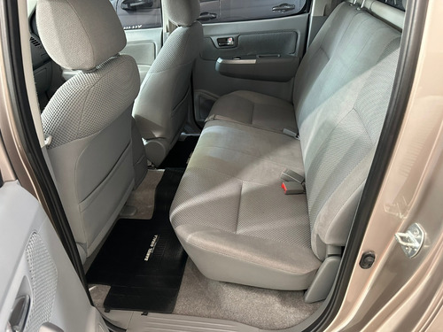 Imagen 9 de 11 de Toyota Hilux (l05) 3.0 C/d 4x2 Tdi Srv 163cv
