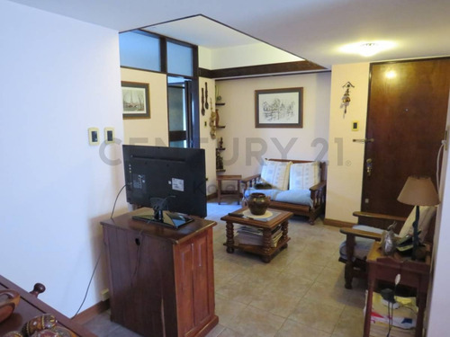 Imagen 6 de 21 de 53 Esquina 4. Departamento De 3 Dormitorios En Venta, La Plata.-