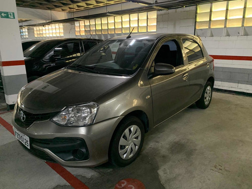 Toyota Etios 2018 1.3 16v X 5p