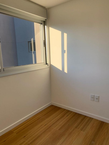 Apartamento En Alquiler De 2 Dormitorios En Cordón