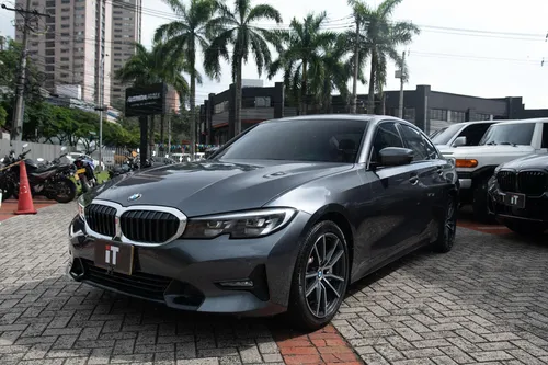 Bmw 330i 2.0t At 2020