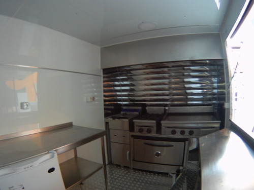 Imagen 13 de 15 de Mantenimiento, Reparacion Y Equipamiento De Food Trucks