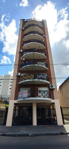 Imagen 1 de 12 de Departamento 2 Ambientes A 2 Cuadras De La Estación