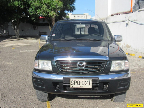 Mazda B2600 Doble Cabina