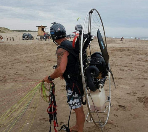 Imagen 1 de 10 de Paramotor Parapente