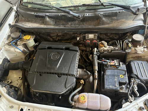 Fiat Palio Wekend Adventure 1.8 16v Chocado No Volcado Funci