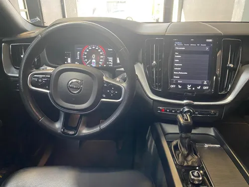 Volvo XC60 2.0 T5 Awd Momentum