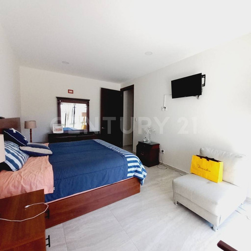 Casa En Venta Con Jardín Y Alberca En Atlixco, Puebla.