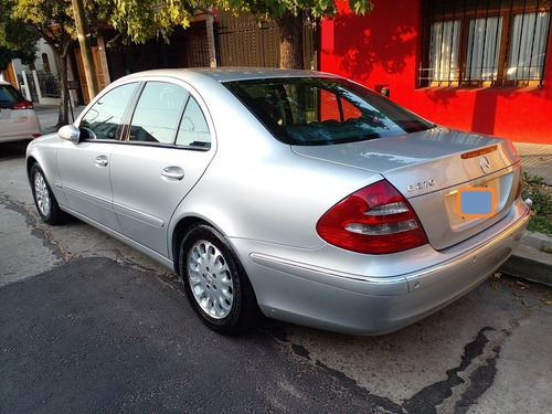 Imagen 21 de 21 de Mercedes Benz Clase E E270 Cdi Elegance At 4p Gris 2003