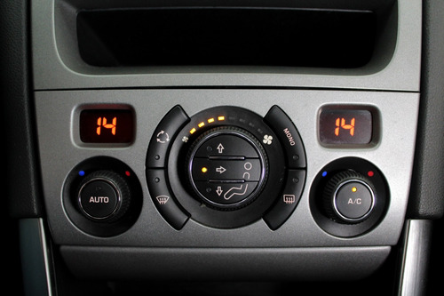 Peugeot 408 2.0 Feline Flex 4p Automático - 2012 - Cinza