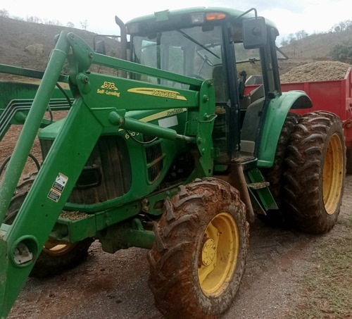 Trator John Deere 6110 J Ano 2013