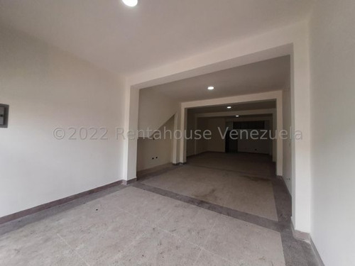 Imagen 2 de 13 de Local Comercial En Venta En Av. Bolívar, San Juan De Los Morros. 23-263