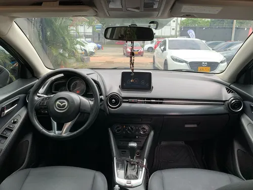 Mazda 2 Touring At 2016