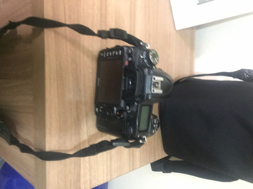 Camera Nikon D7000