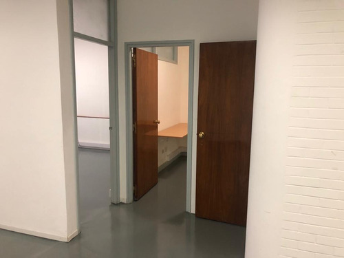 Imagen 10 de 15 de Oficina En Cerrito Y Santa Fe